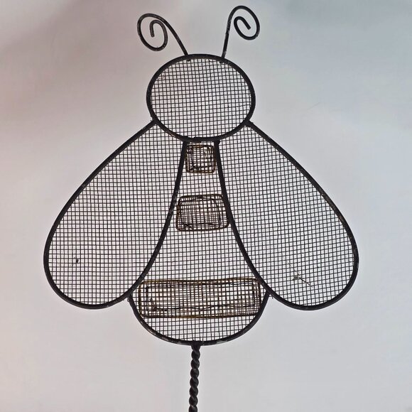 Metal Mesh Decorative Bee Wall Art With Vintage Yellow Wooden Base By Tender Hea - Picture 8 of 10